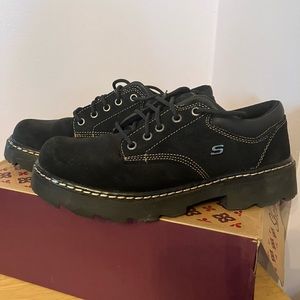 Skechers black suede oxfords size 9.5